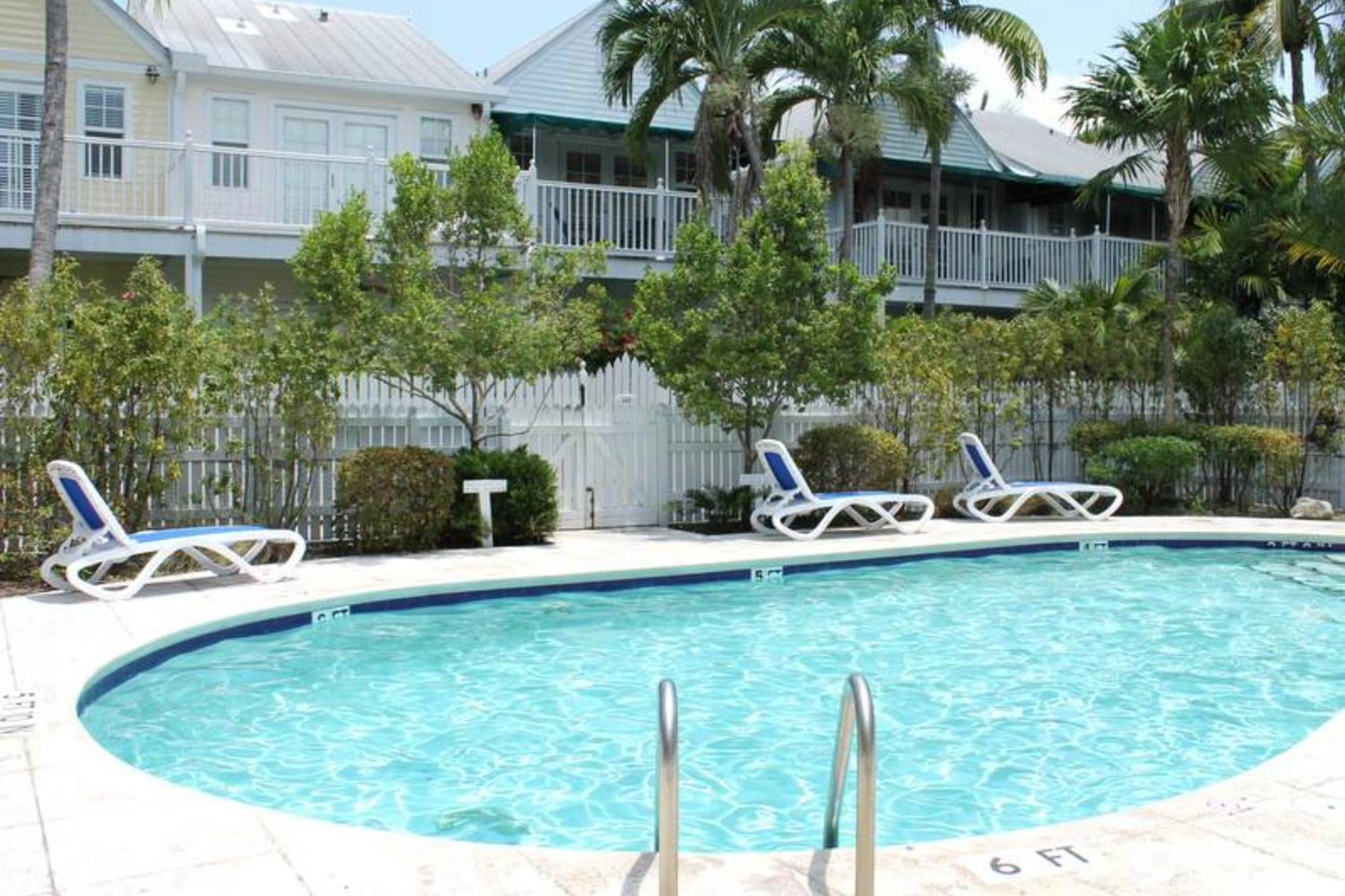 Southard Getaway By Avantstay W Covered Patio Great Location Shared Pool Week Long Stays Key West Exterior photo