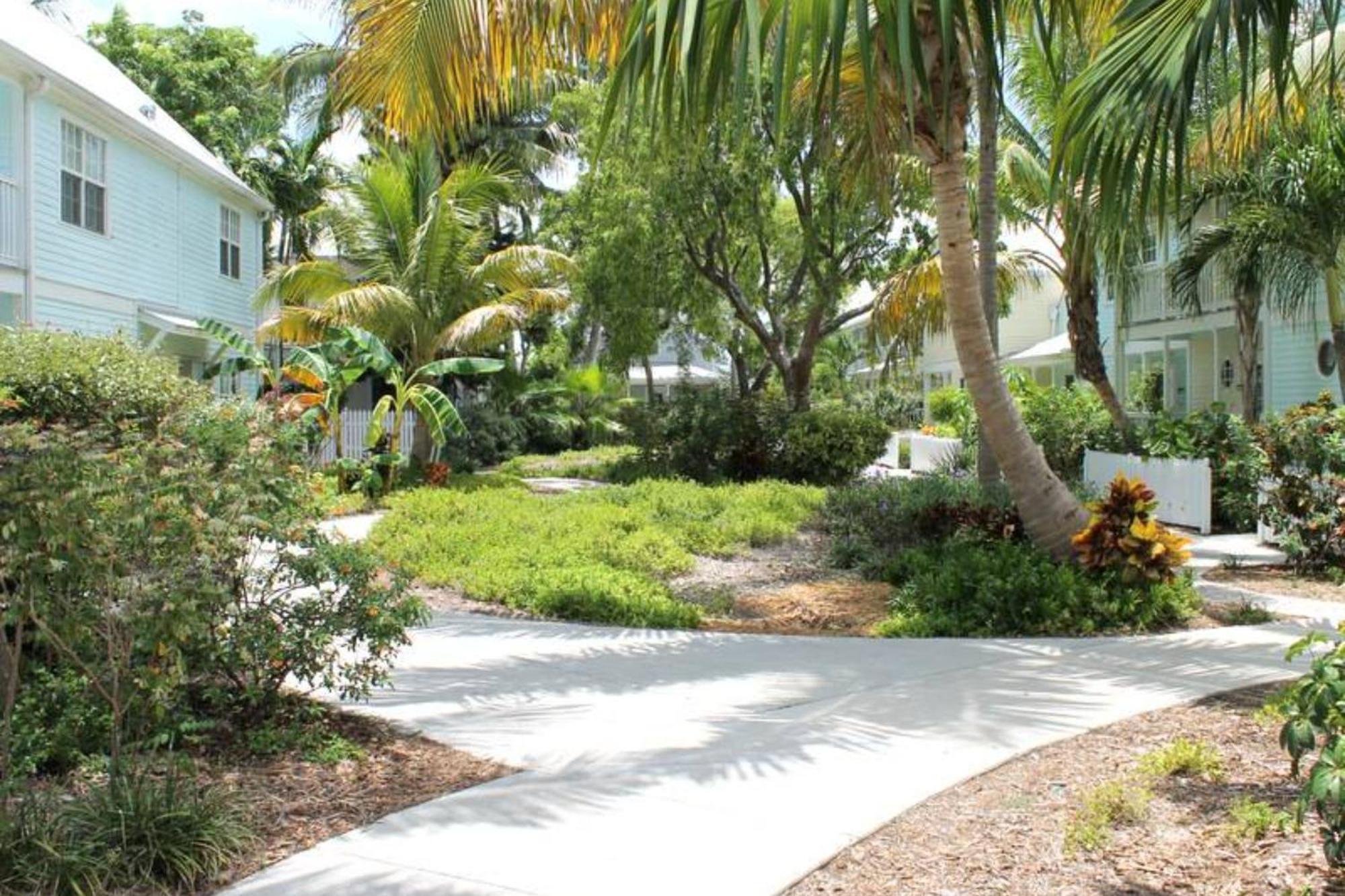 Southard Getaway By Avantstay W Covered Patio Great Location Shared Pool Week Long Stays Key West Exterior photo